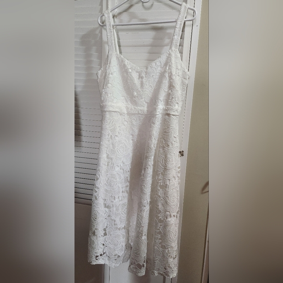 Lulu's Ivory Lace Midi Dress - Picture 2 of 5